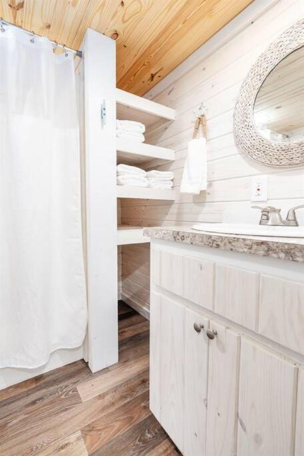 4 Heron Haus, Luxury Tiny House, Pet Friendly, Mins To Downtown Guntersville Eksteriør bilde
